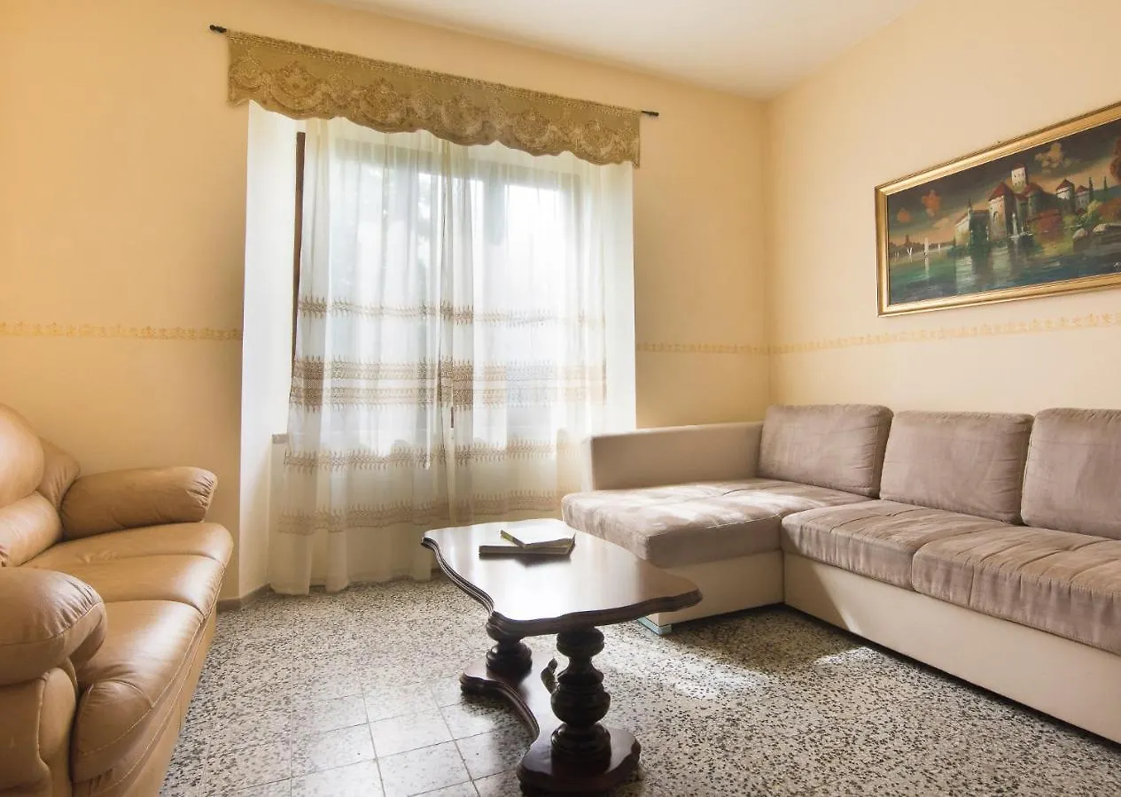Villa Bruna Montefeltro, Villetta Indipendente Circondata Da Un Grande Giardino Perticara